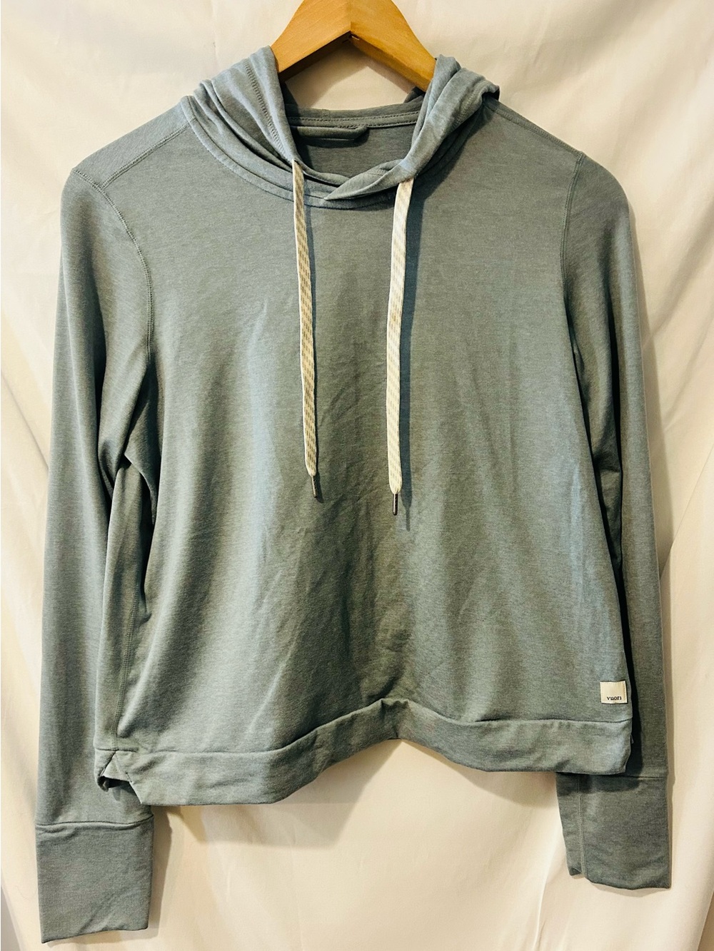 Vuori Halo Essential Hoodie Relaxed Cowl Neck Soft Size M Slate blue